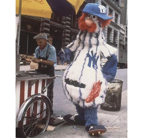 Remembering Dandy The Short Lived Yankees Mascot Mascot New York