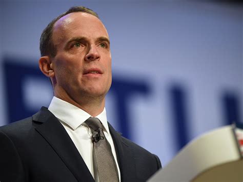 Dominic Raab Height Foreign Sec Says Id Only Kneel To My Wife And