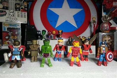Diamond Select Marvel Minimates Avengers 275 Inch Action Figure Set