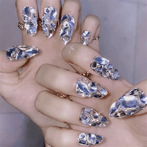 20 Beautiful Diamond Nail Designs To Try 2023 The Trend Spotter