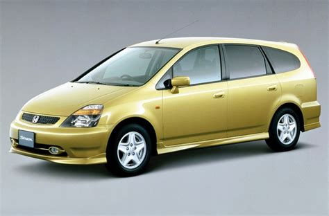 You can see more picture of honda stream rsz vs new toyota wish in our photo gallery. TOYOTA WISH & HONDA STREAM