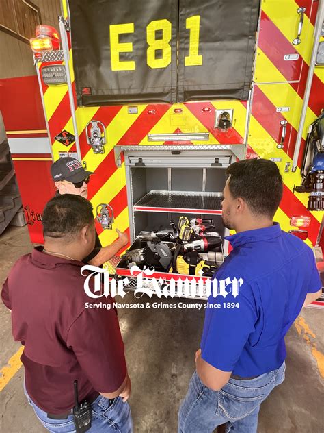 Community celebrates Engine 81 | Navasota Examiner