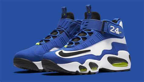 Nike Air Griffey Max 1 Varsity Royal Set To Return For 2021 Dailysole