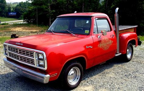 1979 Dodge Pickup Lil Red Express Fabricante Dodge Planetcarsz