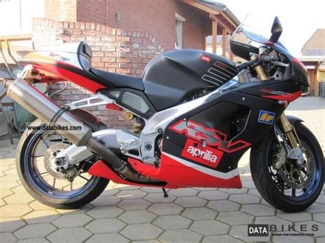 The aprilia rsv1000r motorcycle is tall, slender and quite a handful. Aprilia Aprilia RSV Mille 1000 - Moto.ZombDrive.COM
