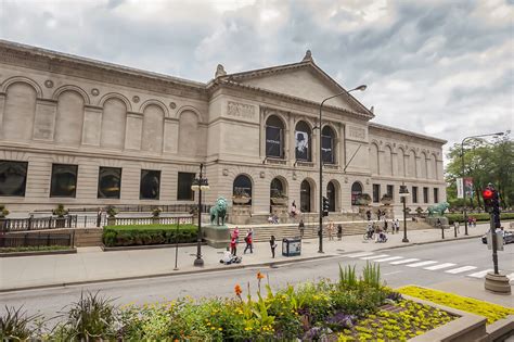 The Art Institute Of Chicago A Visual Tour Around The World Go Guides