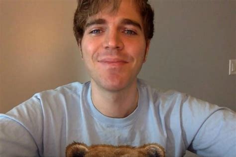 Shane Dawson Comes Out As Bisexual In Vlog