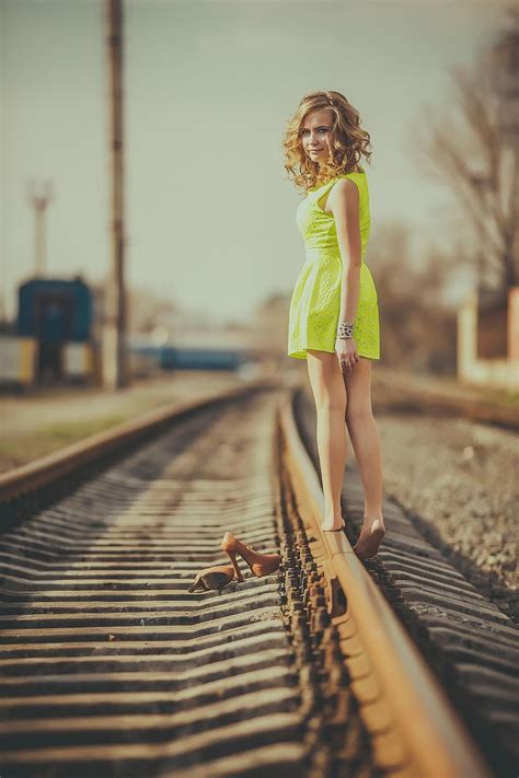 Railway Photo Shoot Series Trying This Out This Weekend Photography Poses Women Candid