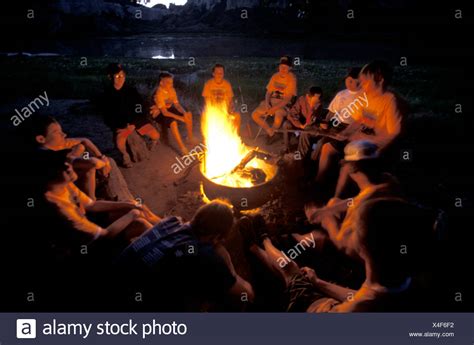 Scouts Fire Stock Photos And Scouts Fire Stock Images Alamy