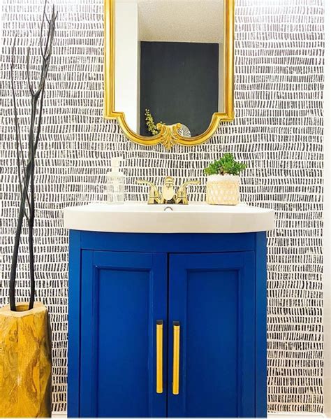 20 Blue Bathroom Decorating Ideas