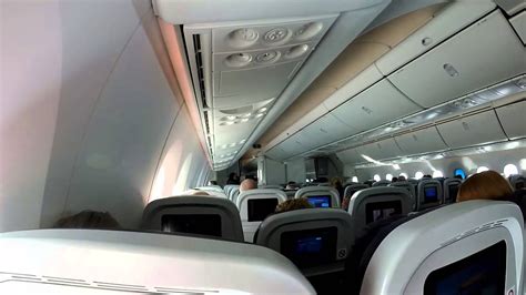 Interior Photo Tour Of Ana39s First Boeing 787 Dreamliner