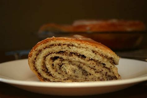 Suddenly, the year is drawing to a close. Poppy Seed-Walnut Potica - Kitchen Gidget