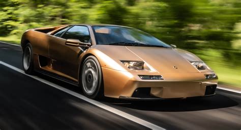 Lamborghini Diablo The Story Of The Iconic Supercar On Its 30th