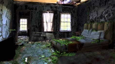 Old Abandoned Bedrooms Master