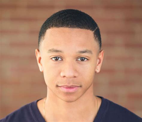 Would you like to write a review? Cast Announced For Justin Simien's Dear White People ...