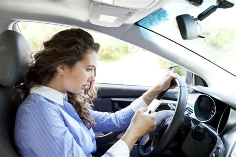 Dangerous Driving Behaviors Common With All Age Groups