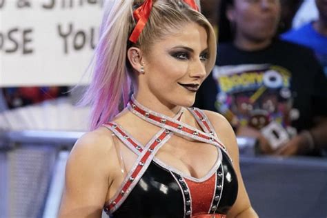 WWE Diva Makes Alexa Bliss Drew McIntyre Claim