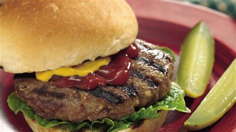 Grilled Juicy Burgers Recipe Bettycrocker Com