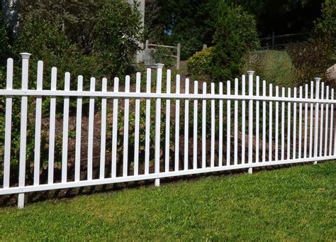 Zippity Outdoor Products Manchester No Dig Vinyl Fence Kit 42in X 92in