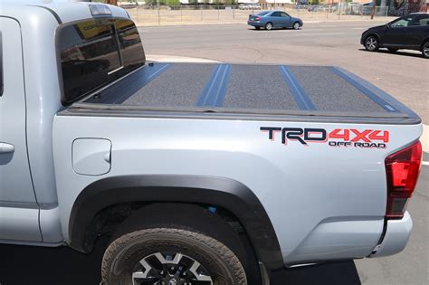 2019 Toyota Tacoma 6ft Bed Cover