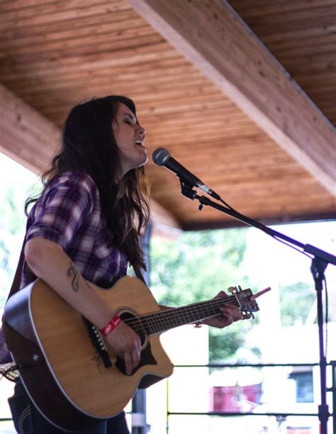 Seattle Singer Songwriter Kate Lynne Logan Pleases Crowd At Americana