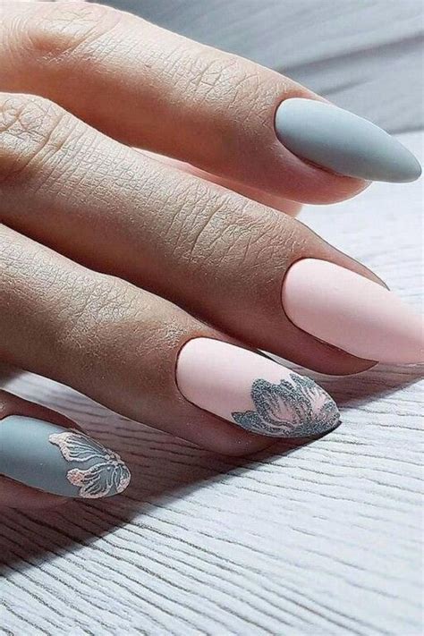 40 Examples Of Grey Silver Nails For A Cool Manicure Pink Nails