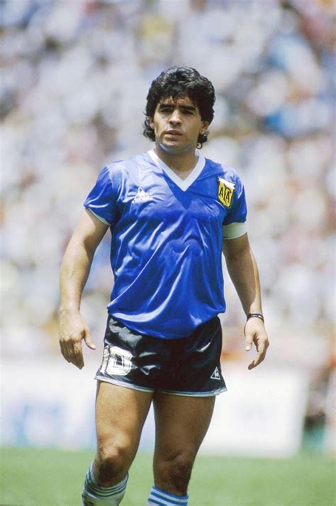 Las mejores fotos del futbolista más grande de todos los tiempos. Picture of Diego Maradona