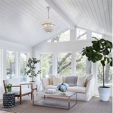 Photos of sunrooms, patio rooms and outdoor enclosures with diy building plans, tips teaching how to build a sun room, furniture ideas, outdoor design layouts a. 16 Sunroom Decor Ideas