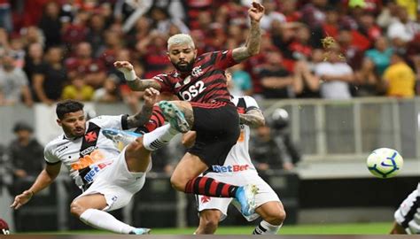 Houve uma entrega de vasco da gama hoje. Perto do título, Flamengo faz clássico contra o Vasco ...