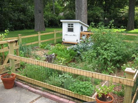 40 Best Images About Vegetable Garden Fence Ideas On