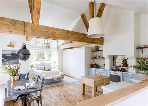 This 500 Square Foot Detached Garage Became A Dreamy Guest Loft