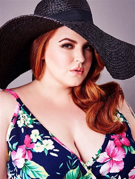 13 Stunning Tess Holliday Looks To Prove Plus Size Is Sexy Sheknows