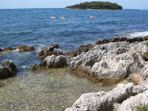 Parenzo Croazia Le Più Belle Spiagge Libere Viaggiamo