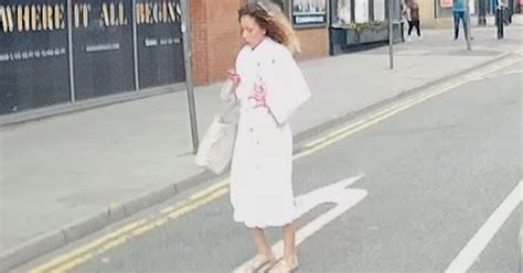 Moment Woman 20 Flees Hilton Hotel In Bloodsoaked Dressing Gown
