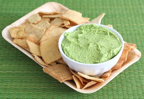 Crackers and irish cheddar cheese or dip and green veggies, such as broccoli and zucchini, are a good bet. St Patrick Day Desserts, Food, Appetizers, Dinner Ideas ...