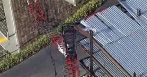 Crane Collapses At Construction Site Near Great America Cbs San Francisco