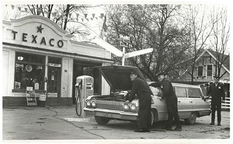 Texaco Station Gas Station Old Gas Stations Texaco Vintage