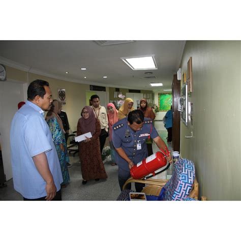 Jabatan bomba dan penyelamat malaysia. Taklimat Keselamatan dari Jabatan Bomba dan Penyelamat ...