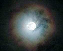 A continuously spinning white light means alexa guard is on away a spinning green light means you're currently on a call or an active drop in. How are the colored rings around the moon formed? - Quora