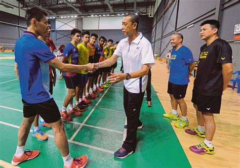 En el bádminton la thomas cup es la competición por naciones. Misbun Sidek hands preliminary Thomas Cup roster to BAM ...