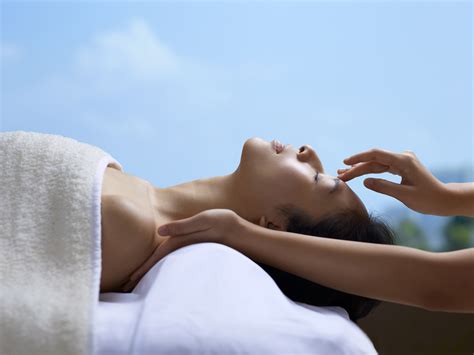 Enjoy Melo Perfect Equilibrium At Melo Spa With 15 Off On Facial