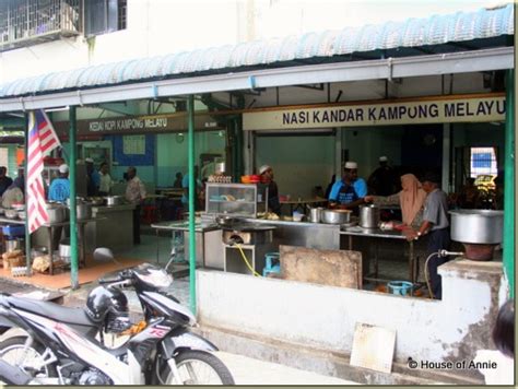 The nasi kandar got its name from the rod that was once used to shoulder the food from place to place. Nasi Kandar Kampong Melayu, Penang | House of Annie