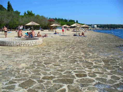 Located in porec, hotel plavi plava laguna is on the beach. ""Strand" - Sehr Sauber " Hotel Materada Plava Laguna ...