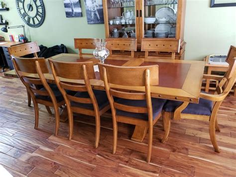 Dining Room Table And 8 Chairs For Sale In Longview Wa Offerup
