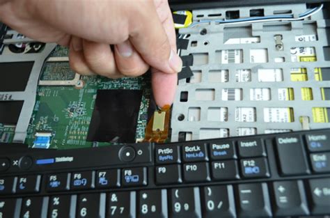 thinkpad t420s键盘的拆卸以及更换主板电池的详细过程图！ 利淘网
