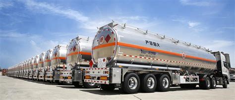 How Many Liters Size Capacity A Fuel Tanker Hold