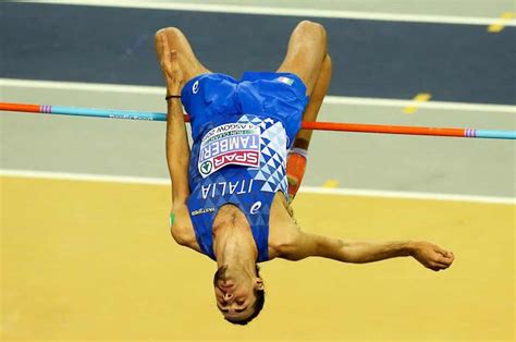 Aug 02, 2021 · tutte le gare delle olimpiadi di tokyo in programma lunedì 2 agosto 2021, e gli italiani in finale nella decima giornata dei giochi olimpici, nella quale si assegnano 22 medaglie d'oro. Olimpiadi oggi 30 luglio: Tamberi in finale del salto in ...