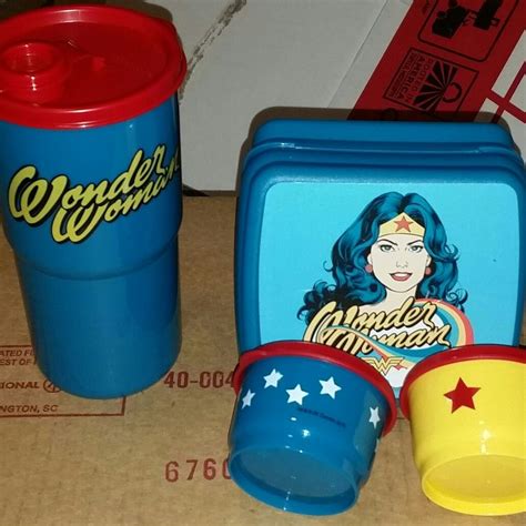 Wonder Woman Set 26 Women Set Lunch Box Tupperware