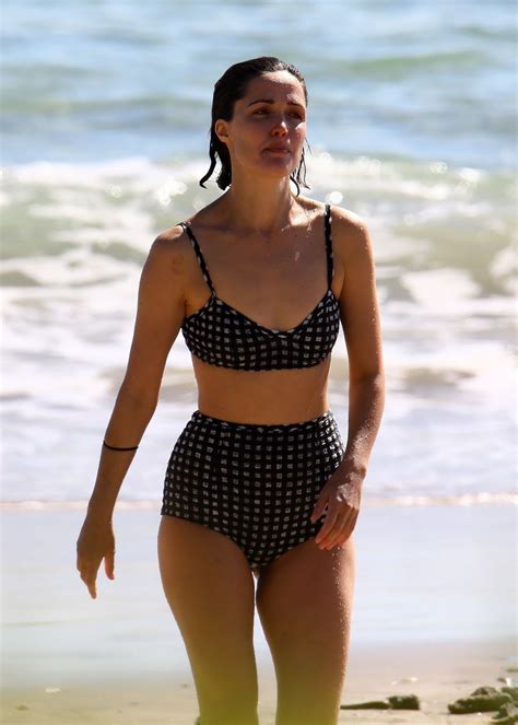 Rose Byrne In Bikini On The Beach In Byron Bay 08132020 Hawtcelebs