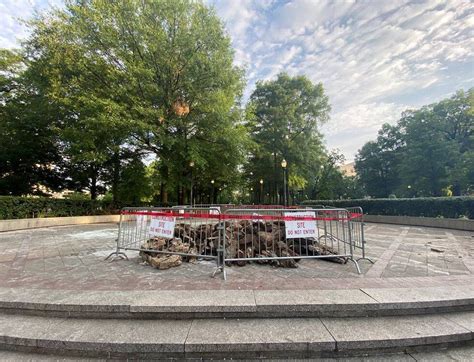 Update Crews Fully Remove Confederate Monument In Birminghams Linn